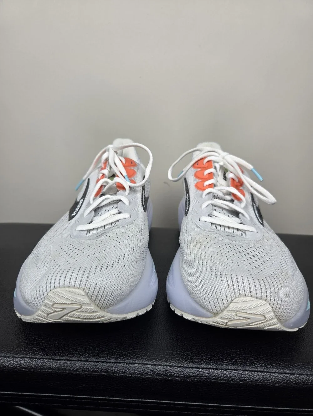 Brooks Ghost 17 White Pink Clay Gecko Men's Size 10.5 Athletic Running Shoes